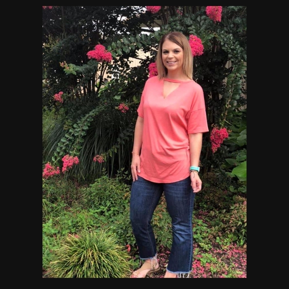 Red Textline Top - Picture 3 of 3